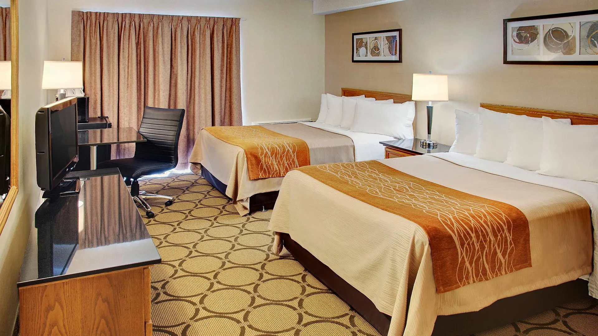 Comfort Inn Ottawa 3*,